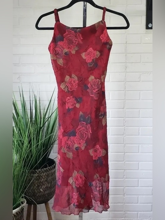 American Vintage Dresses & Skirts - READ! Vintage 90s Pink & Red Large Rose Blossom Crinkled Ruffle Hem Midi Dress